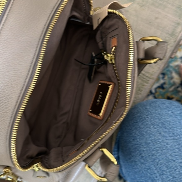 JCrew taupe leather medical convertible crossbody bag - Picture 4 of 8